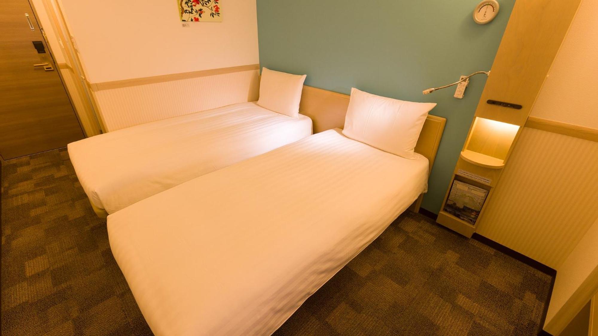 Toyoko Inn Matsudo Eki Higashi Guchi Rum bild